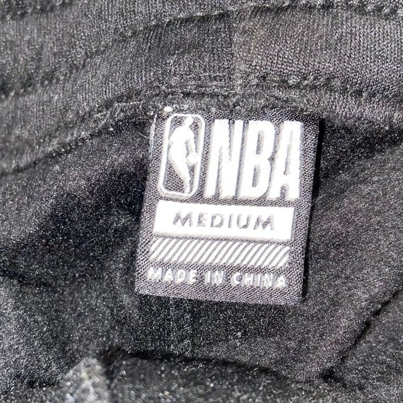 NBA Men's Black Sweatpants - Size M - Picture 11 of 12